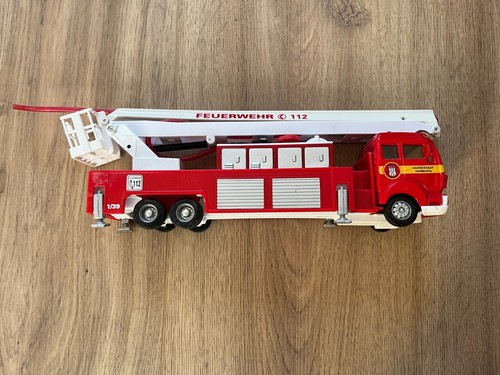 Feuerwehrauto von maisto - von, in
