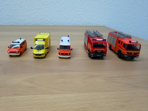 Feuerwehr hamburg fahrzeuge - hamburg,